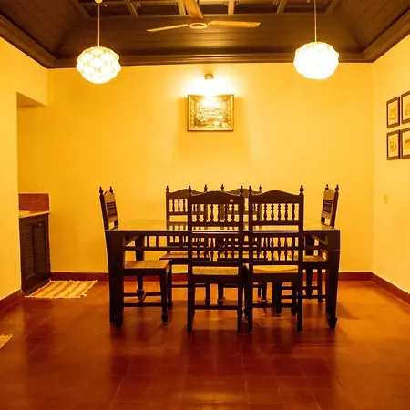 Fortbeach Service Apartments Kochi Exterior photo