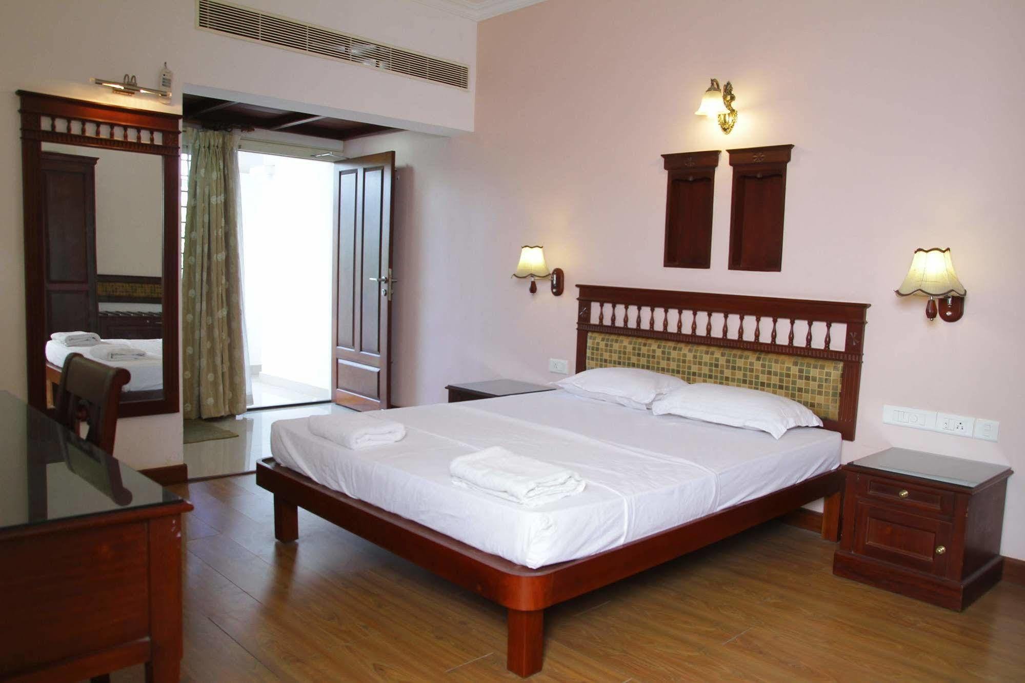 Fortbeach Service Kochi